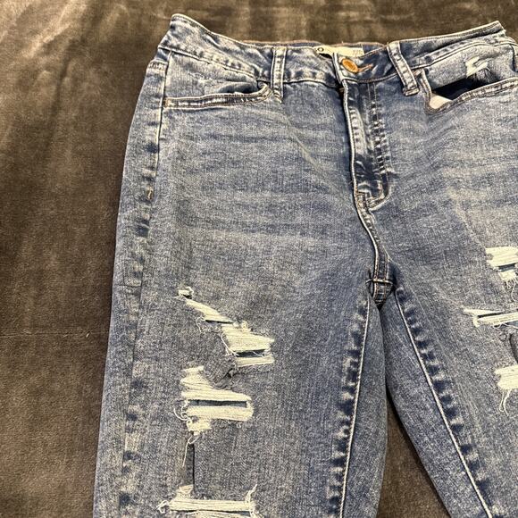 SO Jeans Size 9/29W High Rise Jegging Modern Distressed Denim - Picture 10 of 16